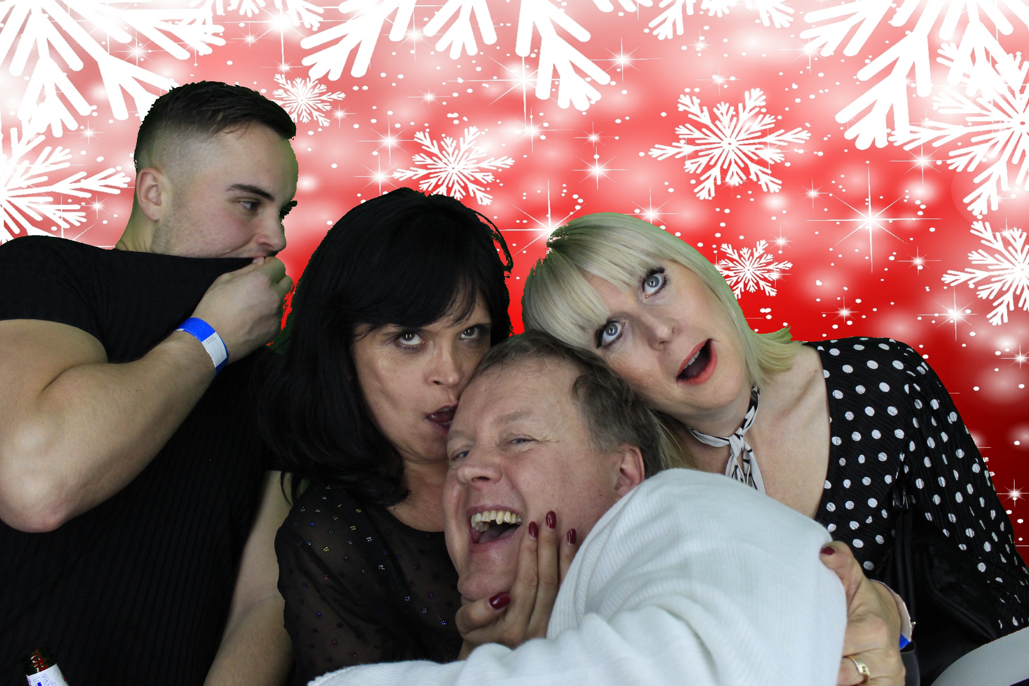 Guardian Christmas Party | View more photos from the event at gallery.myphotoboothexperience.co.uk/u/MyPhotoBoothExperienceLtd/Guardian-Christmas-Party